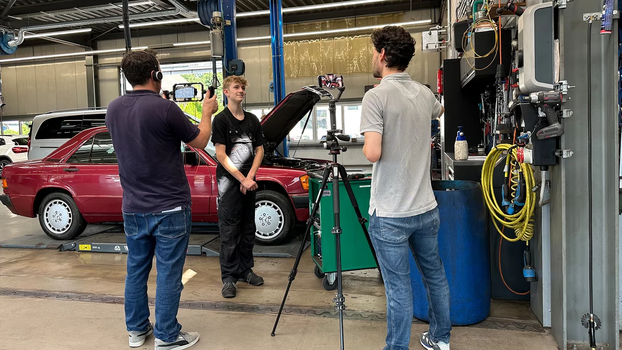 
										Autoberufe, vor die Kamera!
									